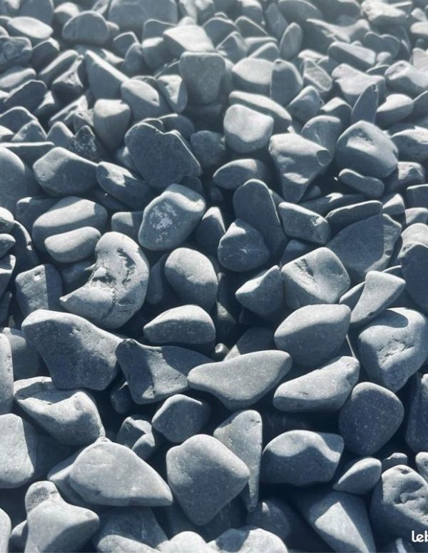 Galet Noir Mat 20/40 mm