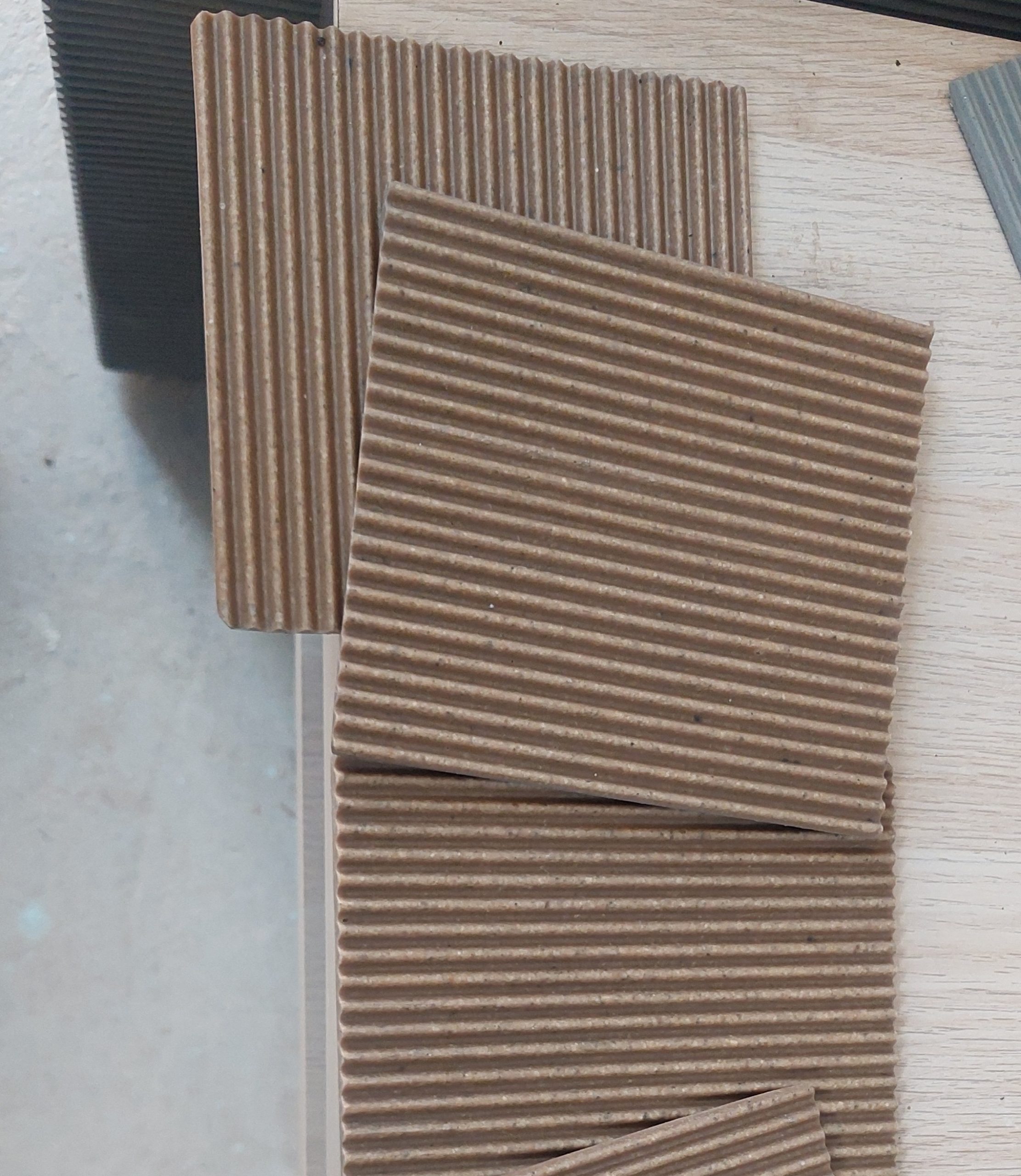 Jardiniere en polystone de L80×L34×H50cm – Image 3