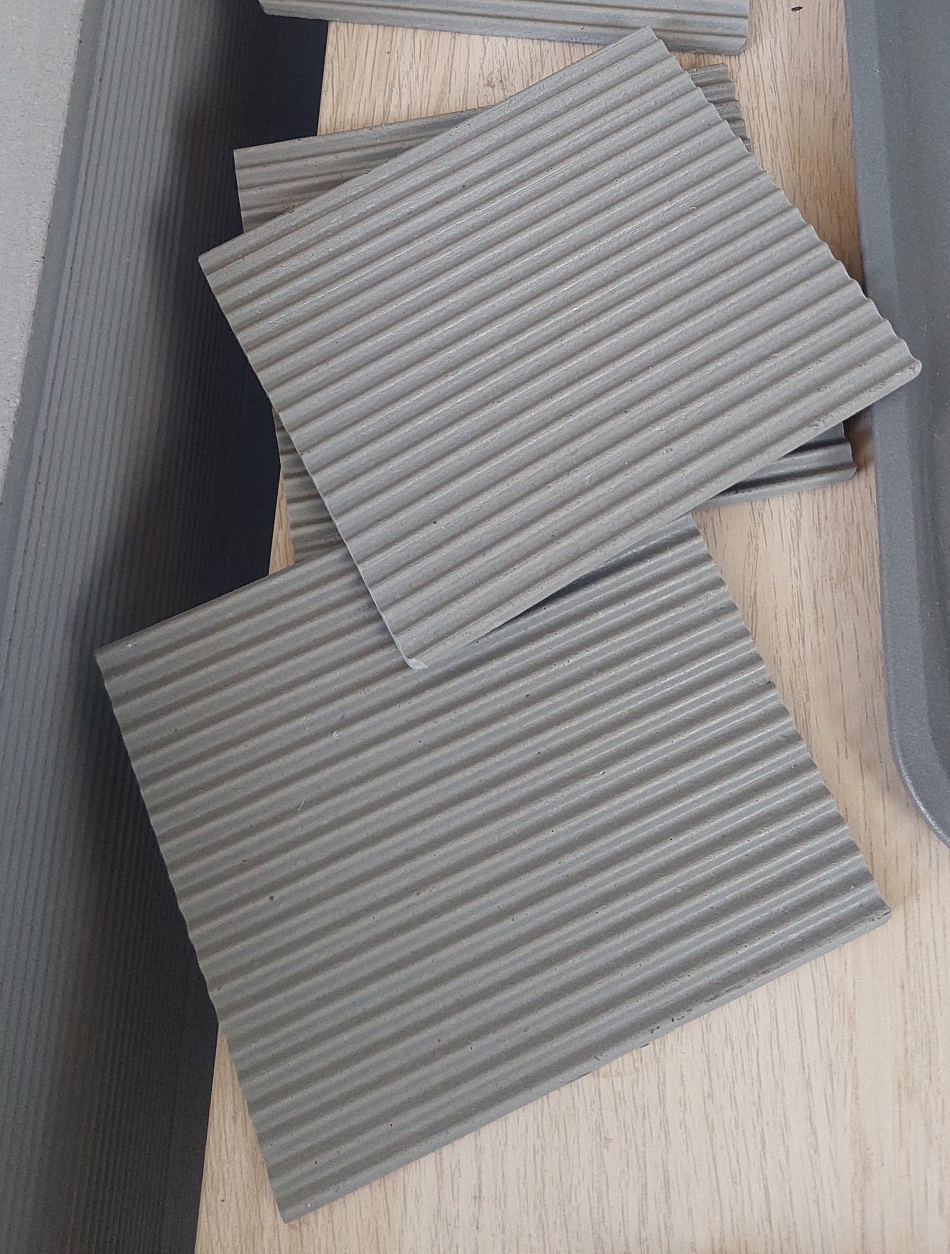 Jardiniere en polystone de L80×L34×H50cm – Image 4